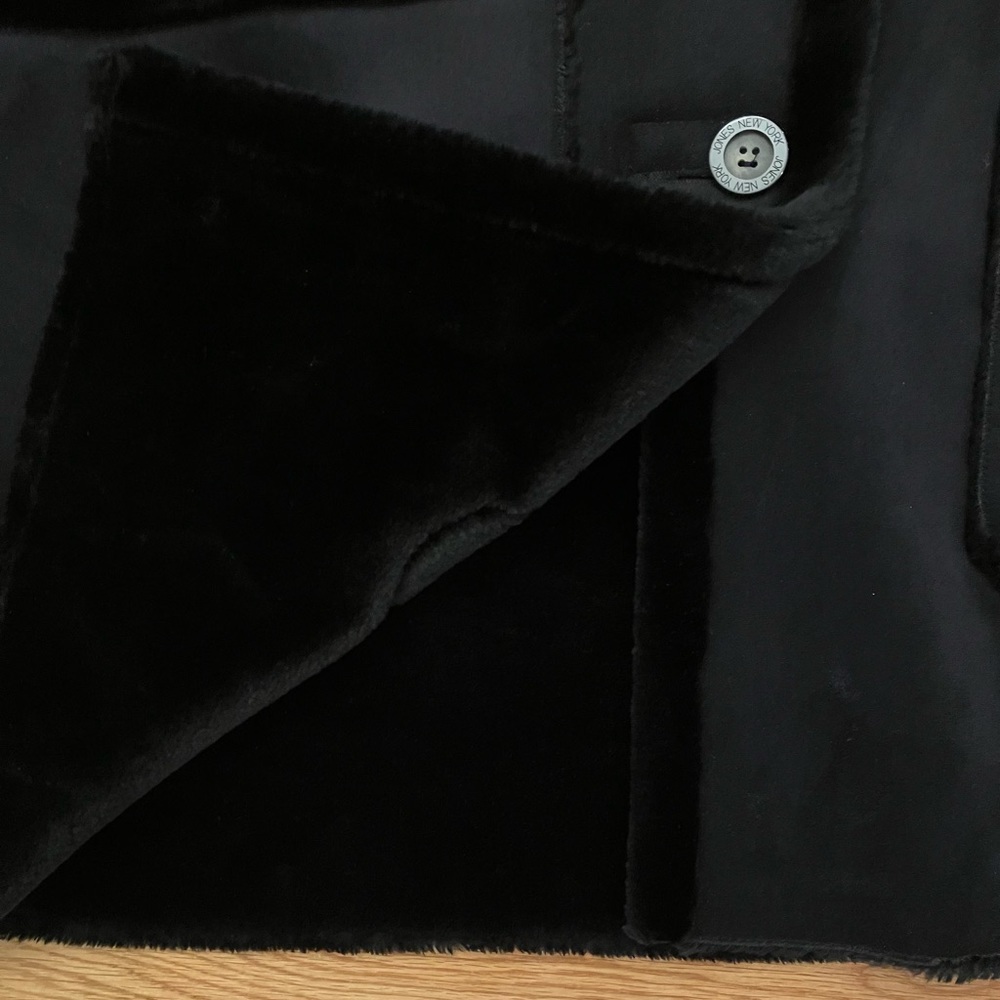 Jones New York Small Faux Suede black coat - Picture 6 of 16